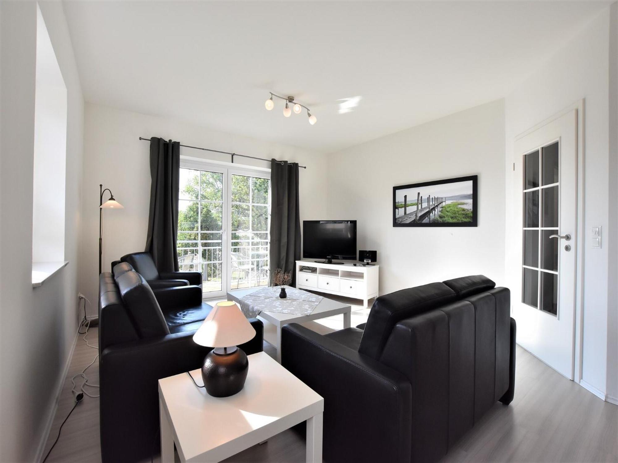 Charming Apartment in Oldenburg in Holstein with Terrace Exterior foto